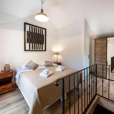 Authentic Stone House Lola Semesterbostad Makarska