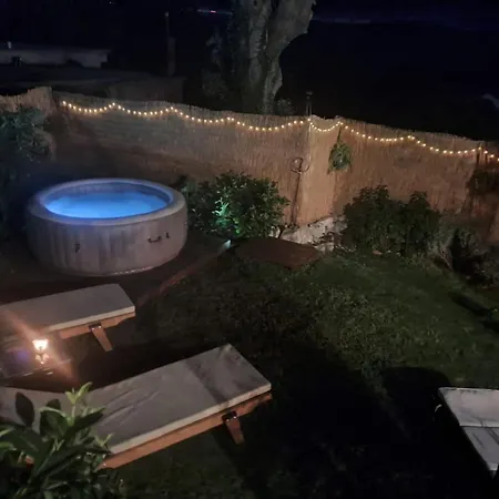 Authentic Stone House Lola בית נופש מאקרסקה