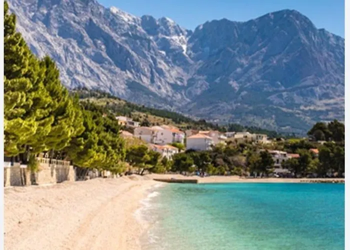 Authentic Stone House Lola Vakantiehuis