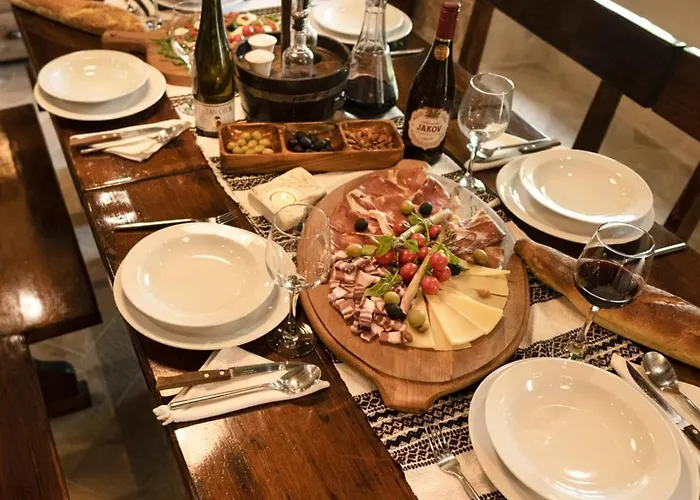 Authentic Stone House Lola Makarska